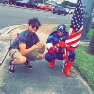 Meet your Posher, Adam